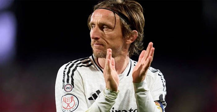 রিয়ালকে বিদায় বললেন ফুটবল যাদুকর লুকা মদ্রিচ